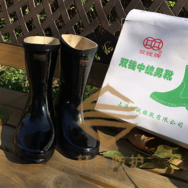厂家直销上海牌双钱雨鞋老式橡胶雨鞋品质保证